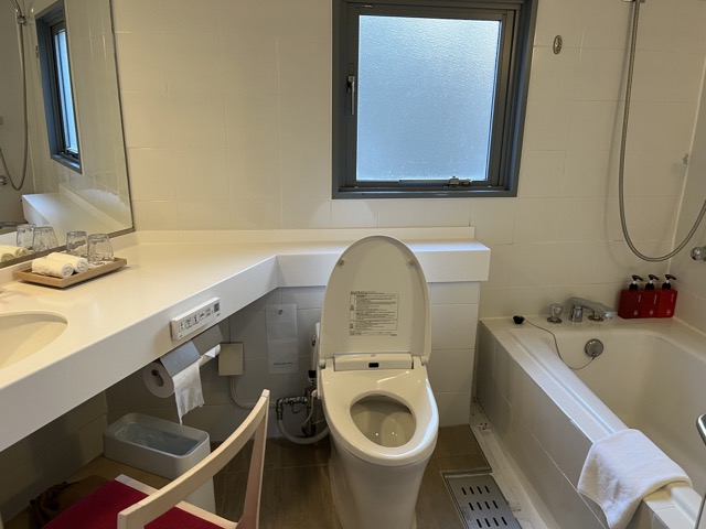 リゾナーレ八ヶ岳の客室のトイレ